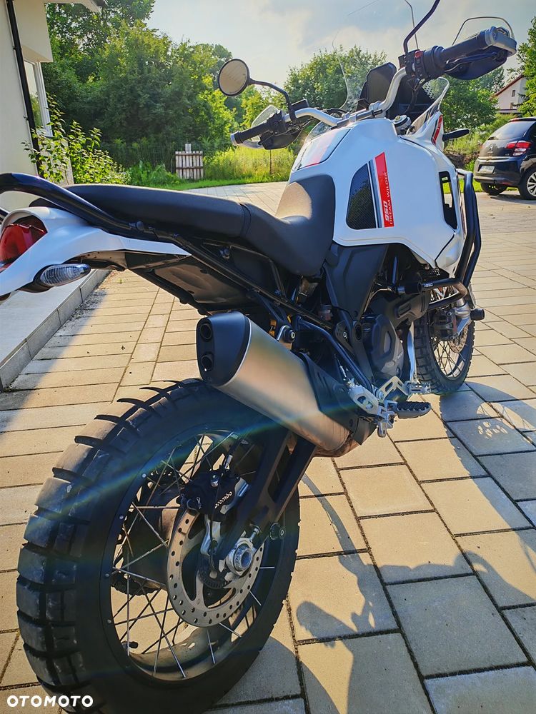 Ducati DesertX - 8