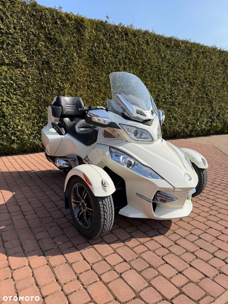 Can-Am Spyder - 3