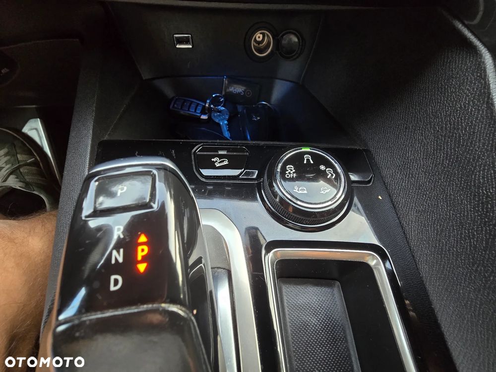 Peugeot 5008 BlueHDi 180 EAT8 GT Pack - 29