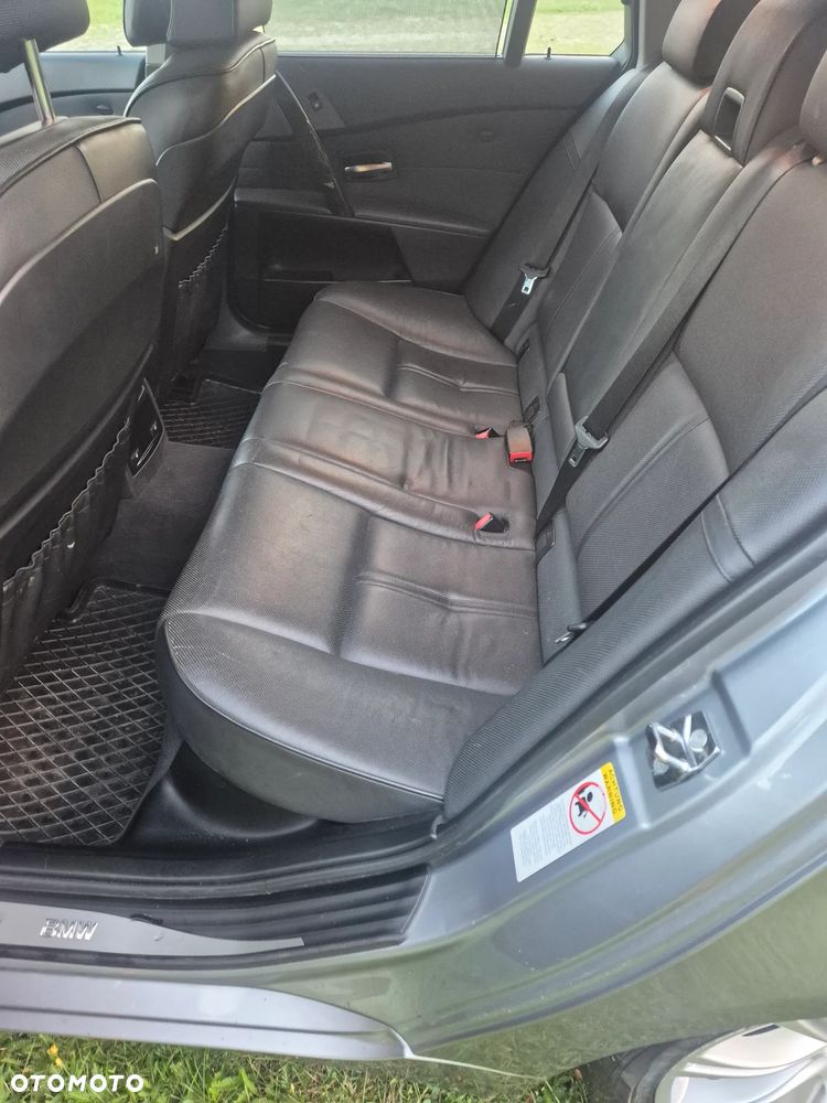 BMW Seria 5 535d - 7