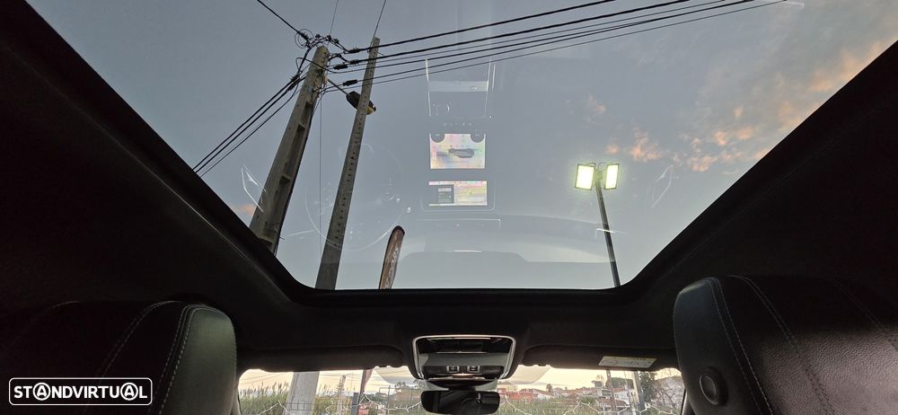 Land Rover Range Rover Velar 3.0d R-Dynamic HSE - 28