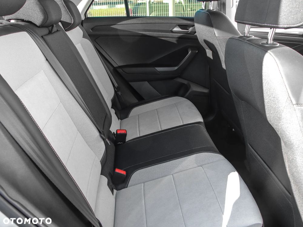 Volkswagen T-Roc 1.5 TSI Style DSG - 14