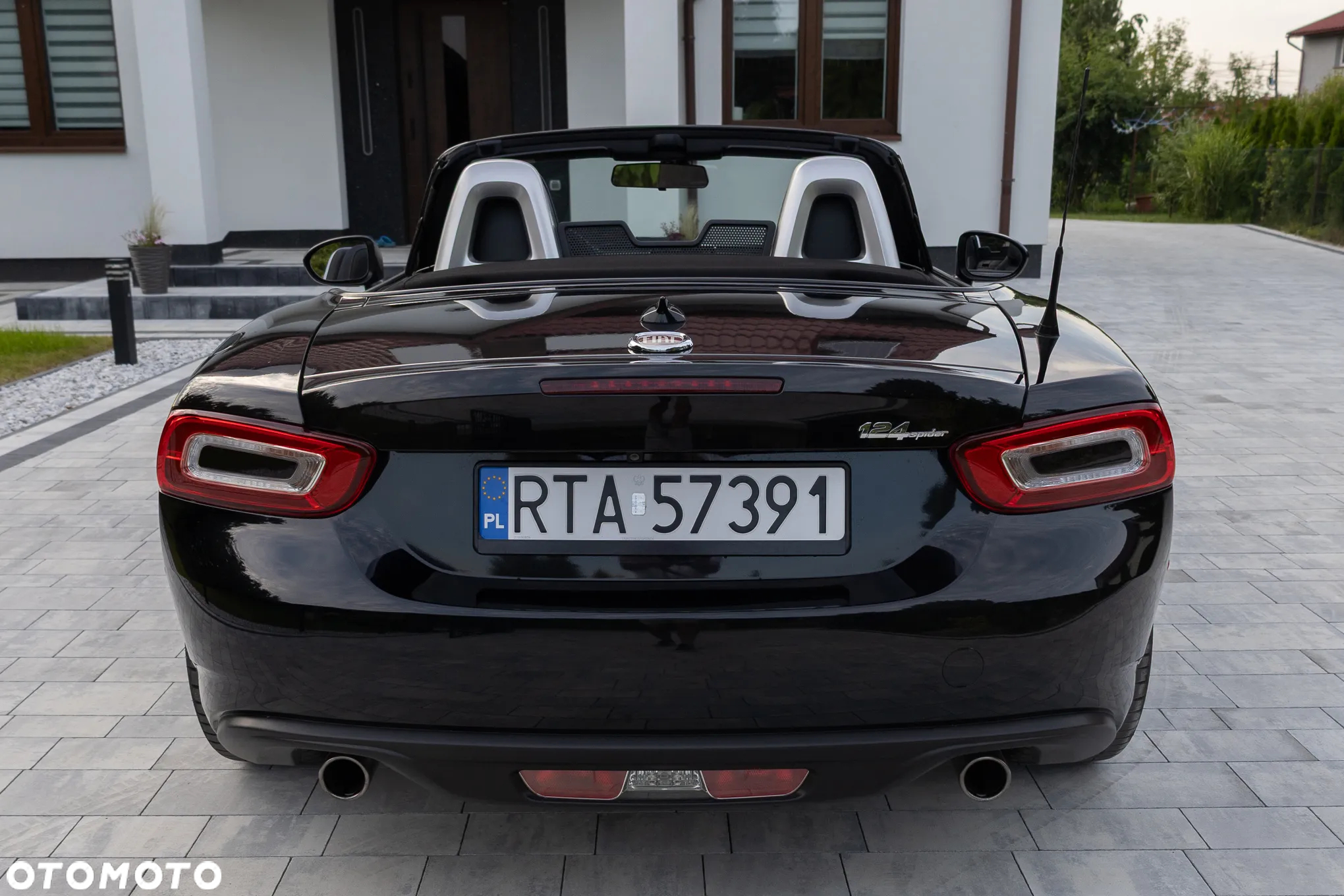 Fiat 124 - 12