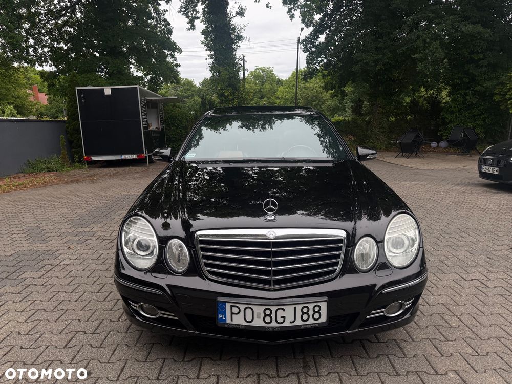 Mercedes-Benz Klasa E 300 BLUETEC Avantgarde - 24