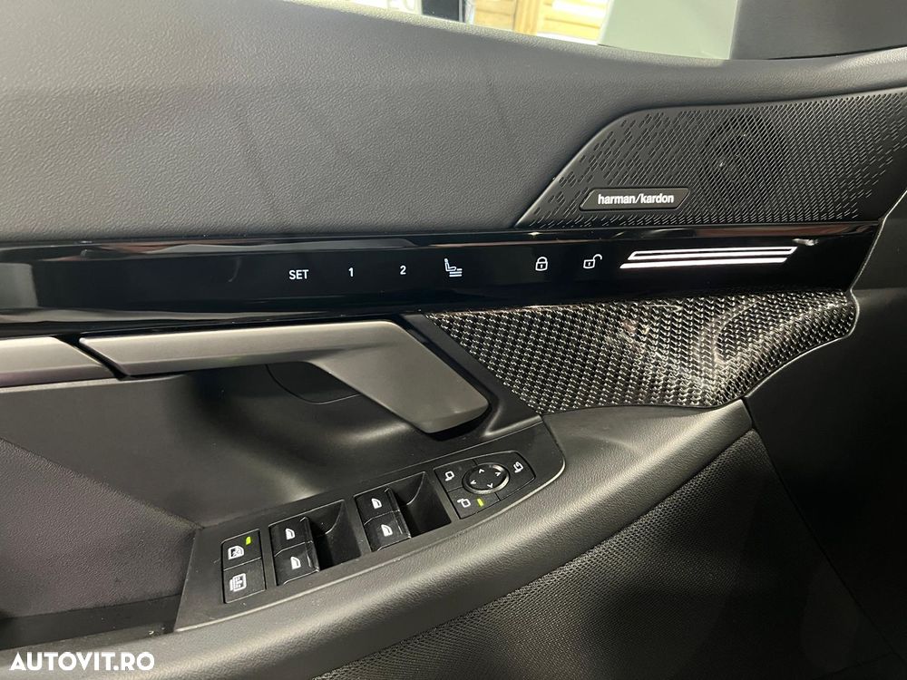 BMW Seria 5 520i AT MHEV - 16