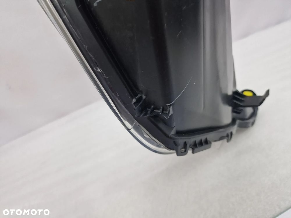 TOYOTA AYGO II 14- LEWA LAMPA PRZEDNIA PRZÓD , NR KOITO 0H-17 , NR AUKCJI LA270 - 14