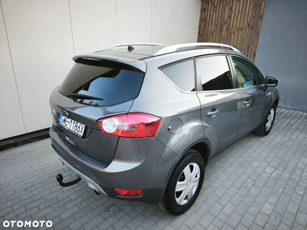 Ford Kuga 2.0 TDCi 2x4 Champions Edition - 10