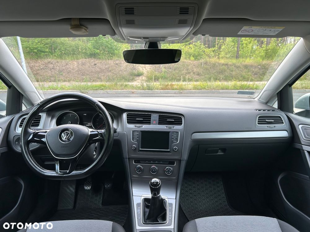 Volkswagen Golf 1.6 TDI BlueMotion Trendline - 10