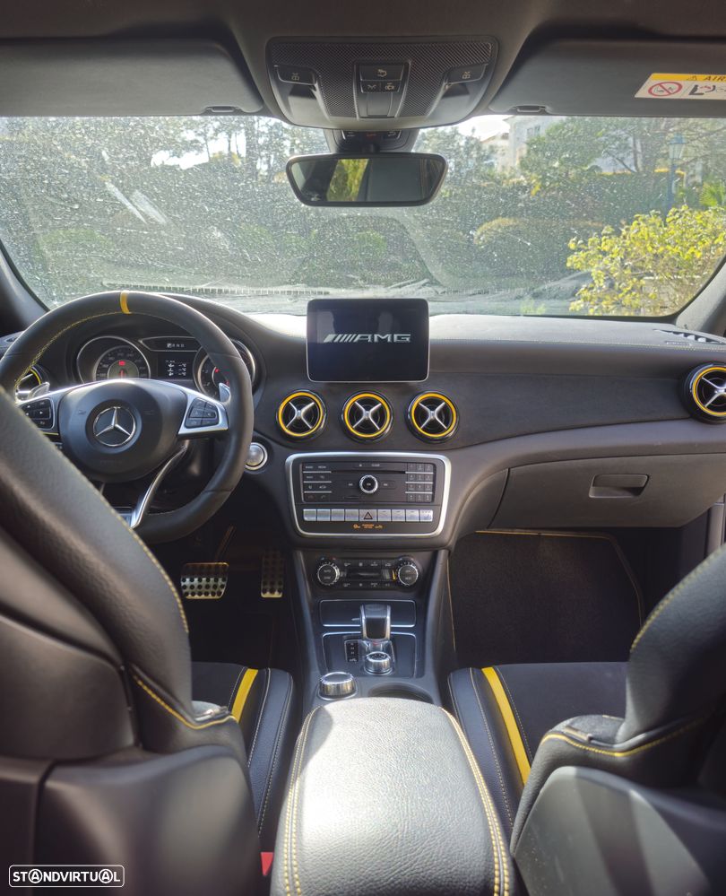 Mercedes-Benz A 45 AMG 4-Matic - 4