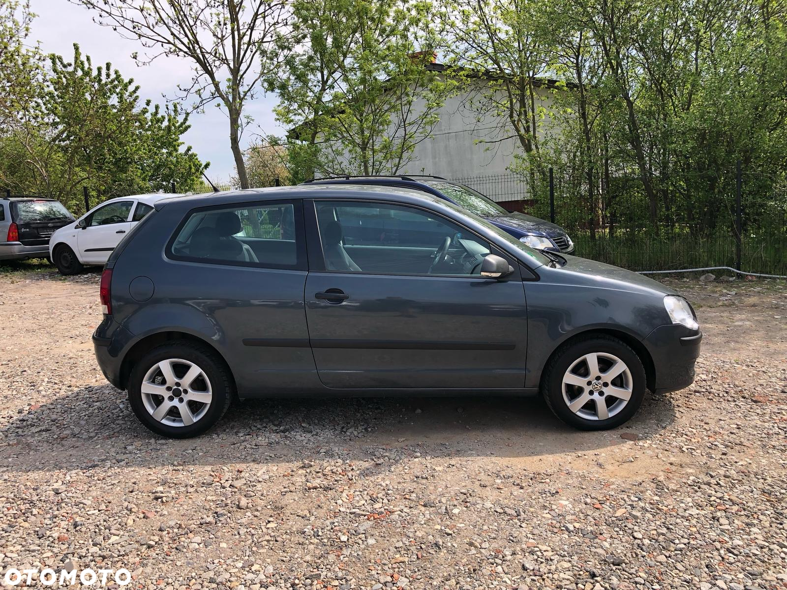 Volkswagen Polo 1.4 16V Sportline - 12
