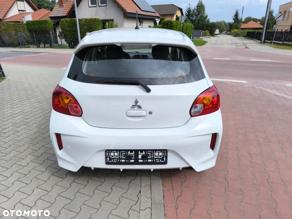 Mitsubishi Space Star 1.2 - 17