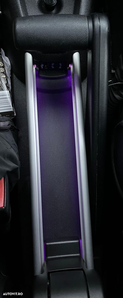 Mini Countryman - 28