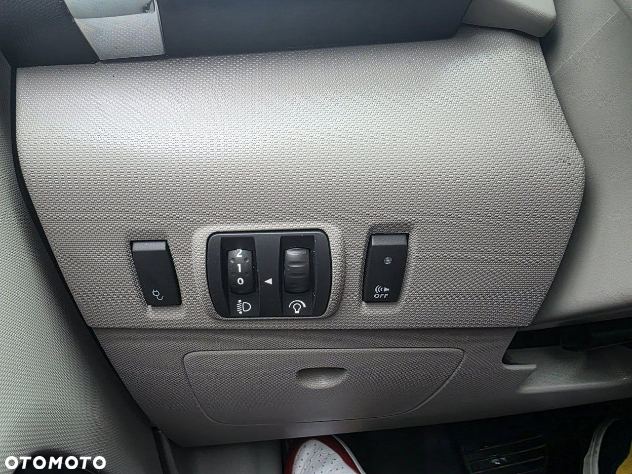 Renault Zoe - 12