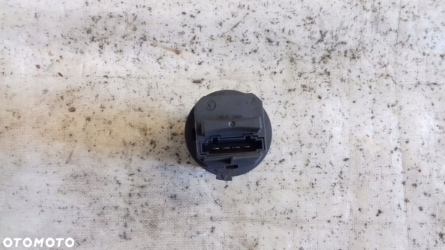 OPORNIK DMUCHAWY REZYSTOR G4532002 CITROEN C5 III X7 08- - 2