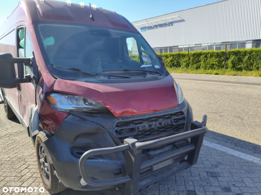 RAM Promaster - 3