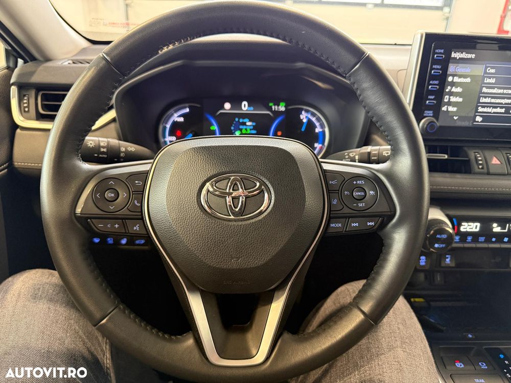 Toyota RAV4 2.5 VVT-iE 4x4 Luxury - 9