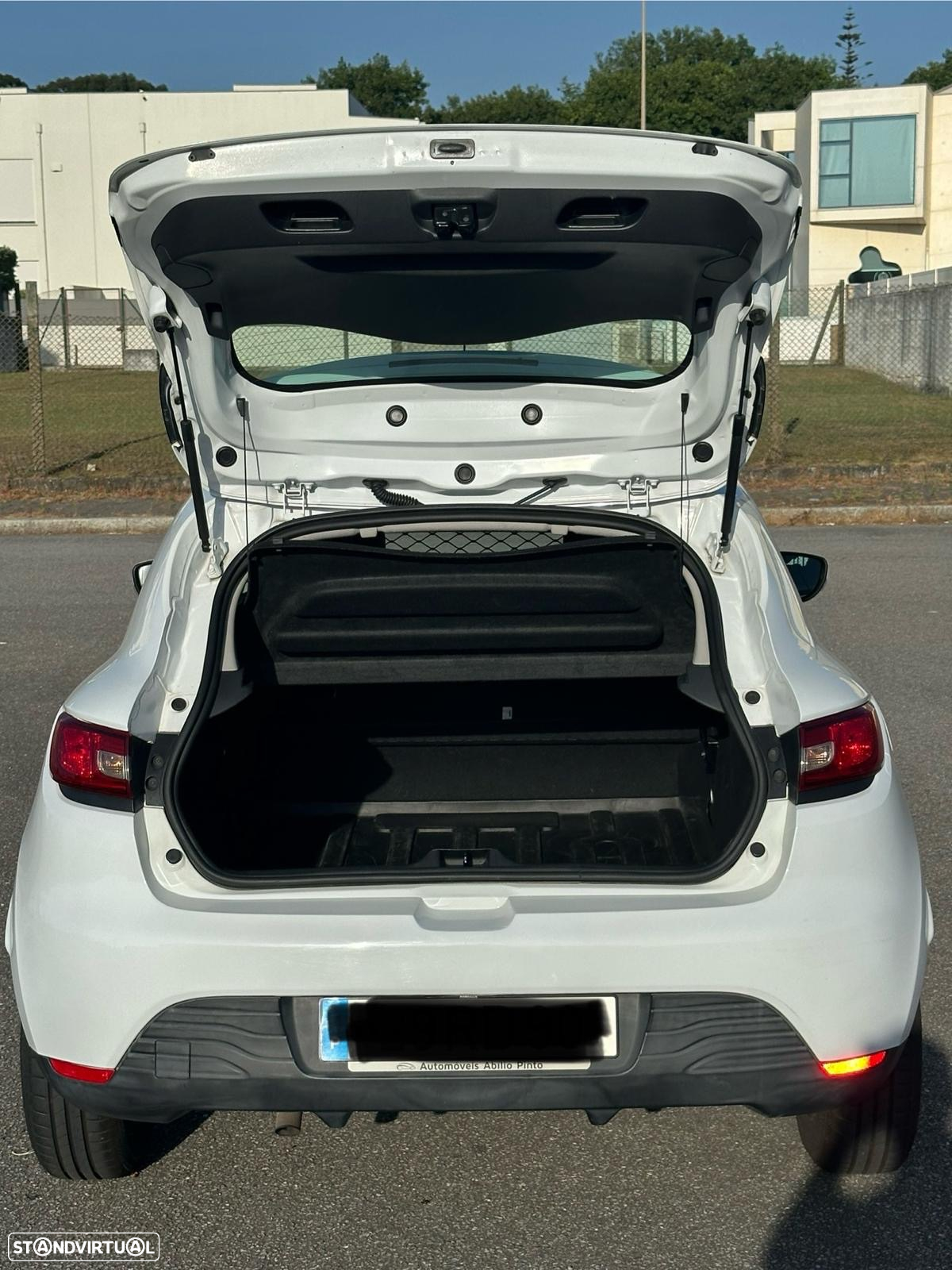 Renault Clio Van 1.5 dCi 75cv - 9