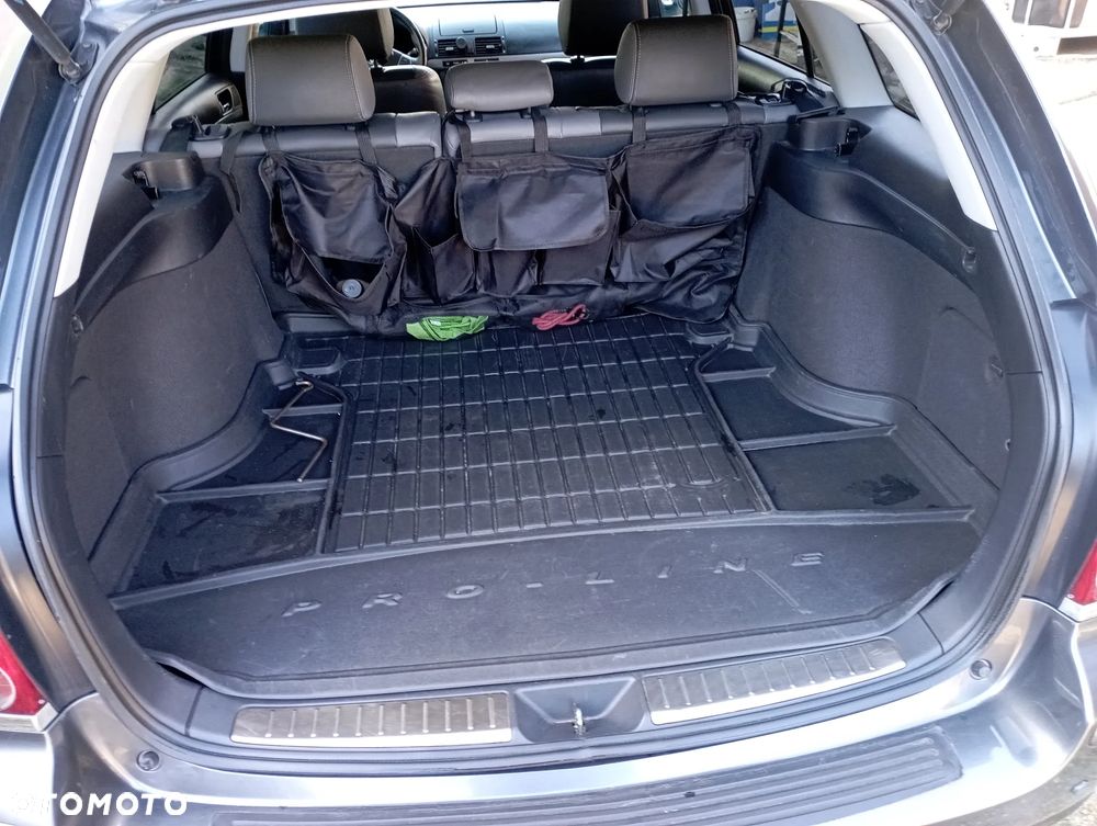 Toyota Avensis 2.2 D-4D Prestige - 15