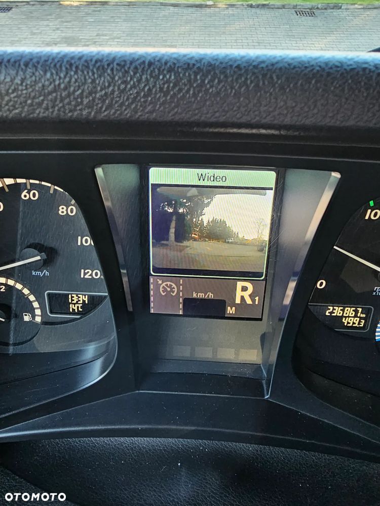 Mercedes-Benz 2642 z HDS Atlas 152 / składany w Z - 9