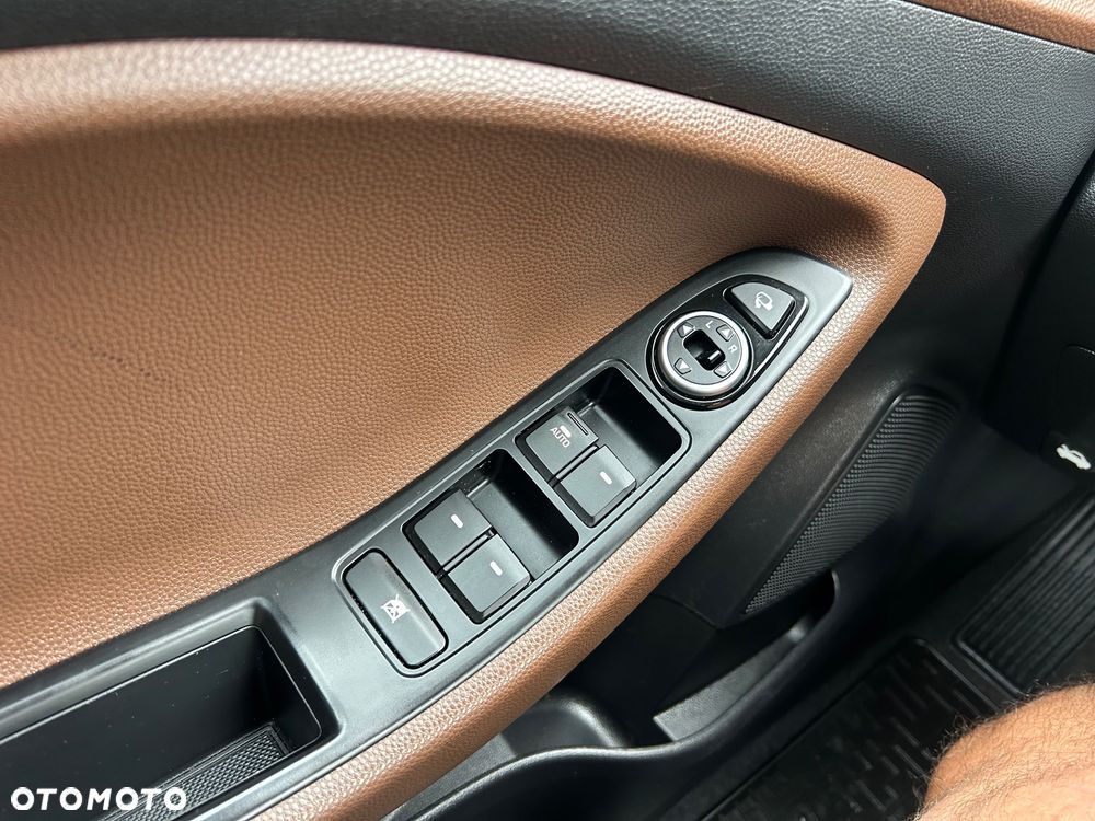 Hyundai i20 1.4 Trend - 21