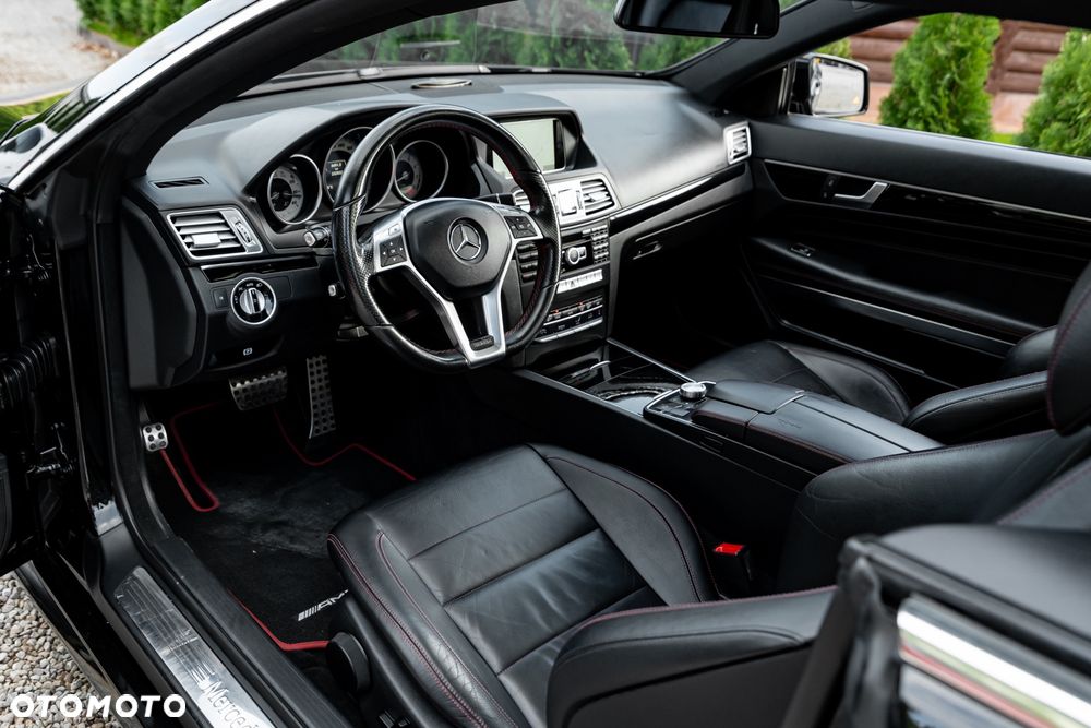 Mercedes-Benz Klasa E 250 Coupe 7G-TRONIC - 17