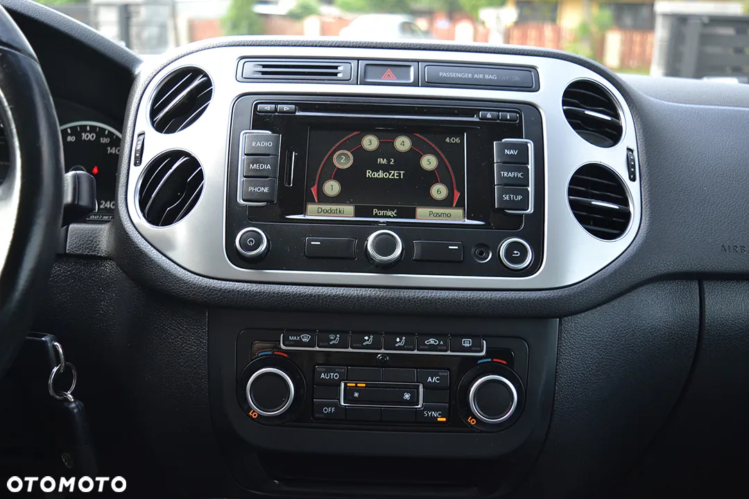 Volkswagen Tiguan - 29
