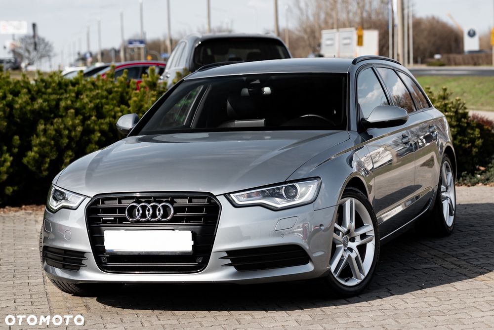 Audi A6 Avant - 1