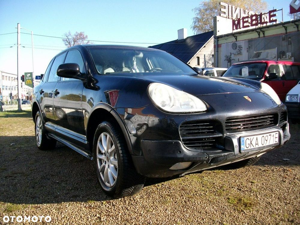 Porsche Cayenne - 6