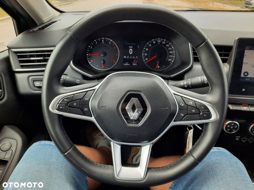 Renault Clio - 26