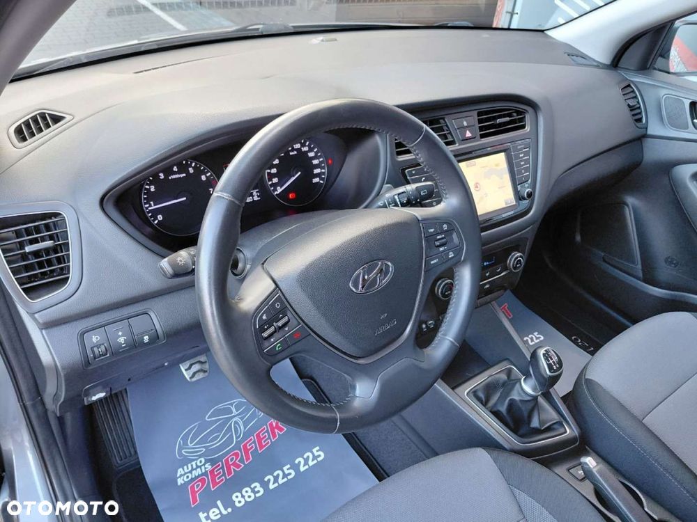 Hyundai i20 - 11