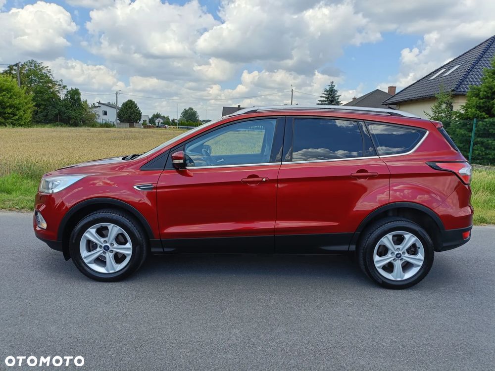 Ford Kuga - 4