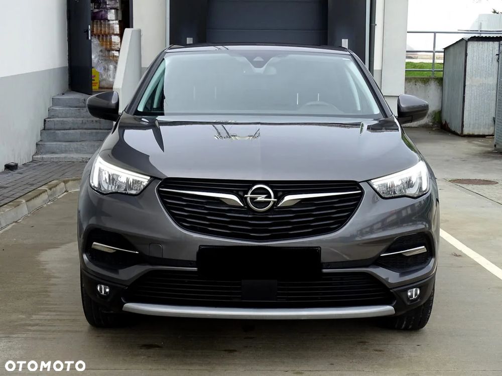 Opel Grandland X 1.2 Start/Stop Automatik Business Edition - 2