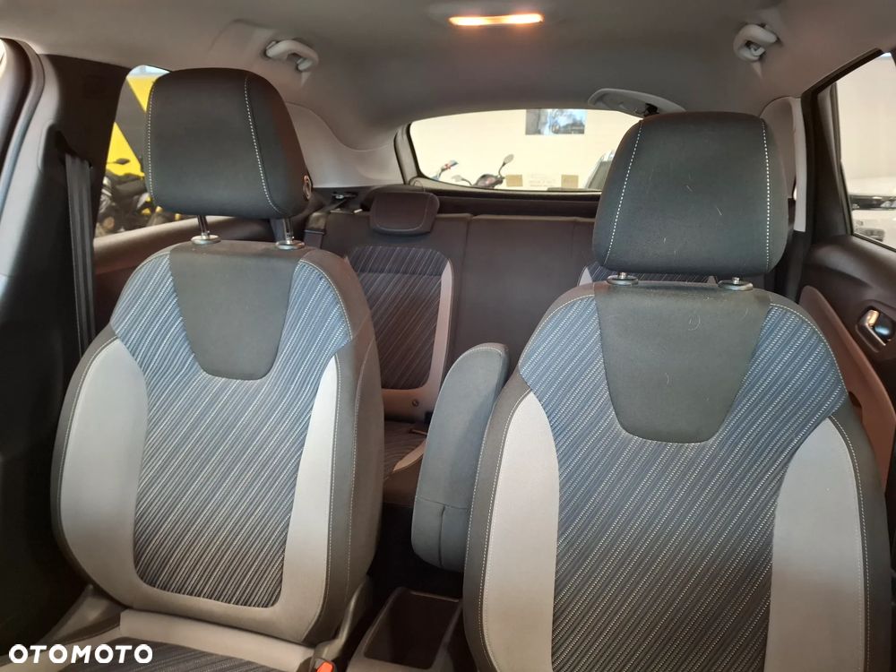 Opel Crossland X 1.2 T 120 Lat S&S - 16