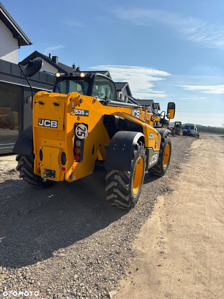 JCB 535.95 - 4