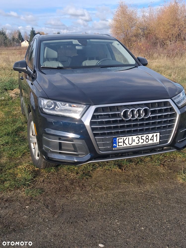 Audi Q7 - 10