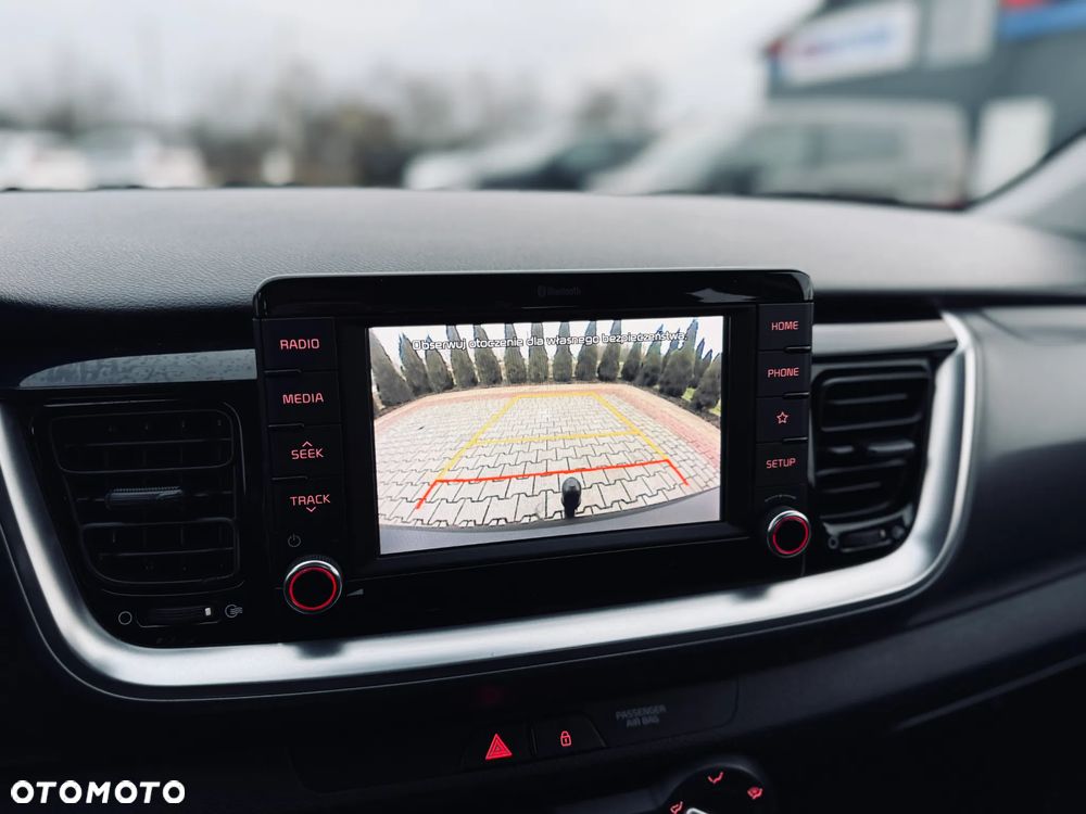 Kia Stonic 1.6 CRDi Vision - 30