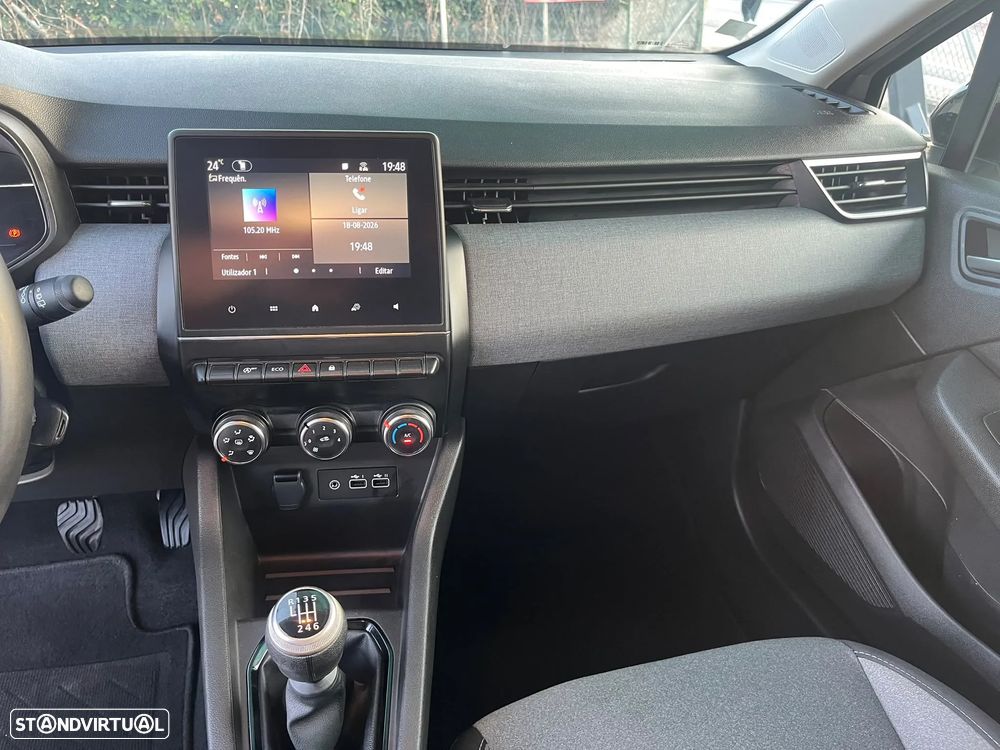 Renault Clio 1.0 TCe Techno - 17