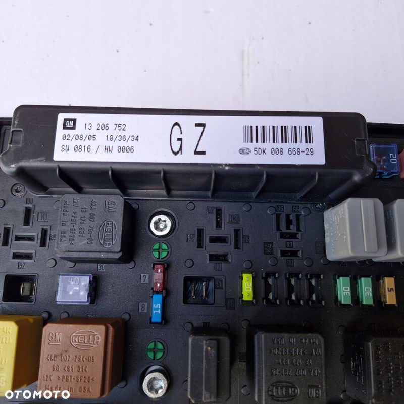 OPEL ASTRA 3 H III MODUŁ BSI SKRZYNKA BEZPIECZNIKÓW 13206752 GZ - 2