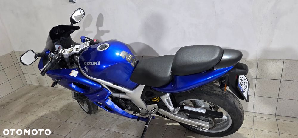 Suzuki SV - 7