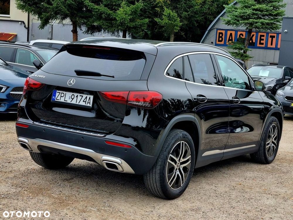 Mercedes-Benz GLA 200 d - 5