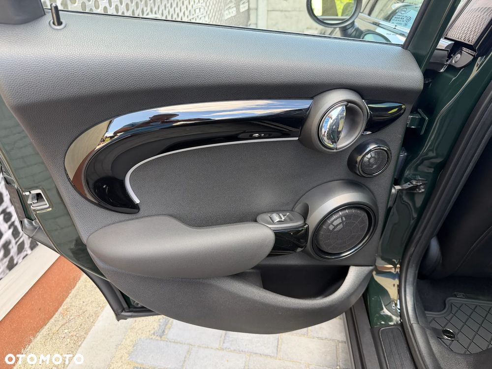 MINI Cooper - 25