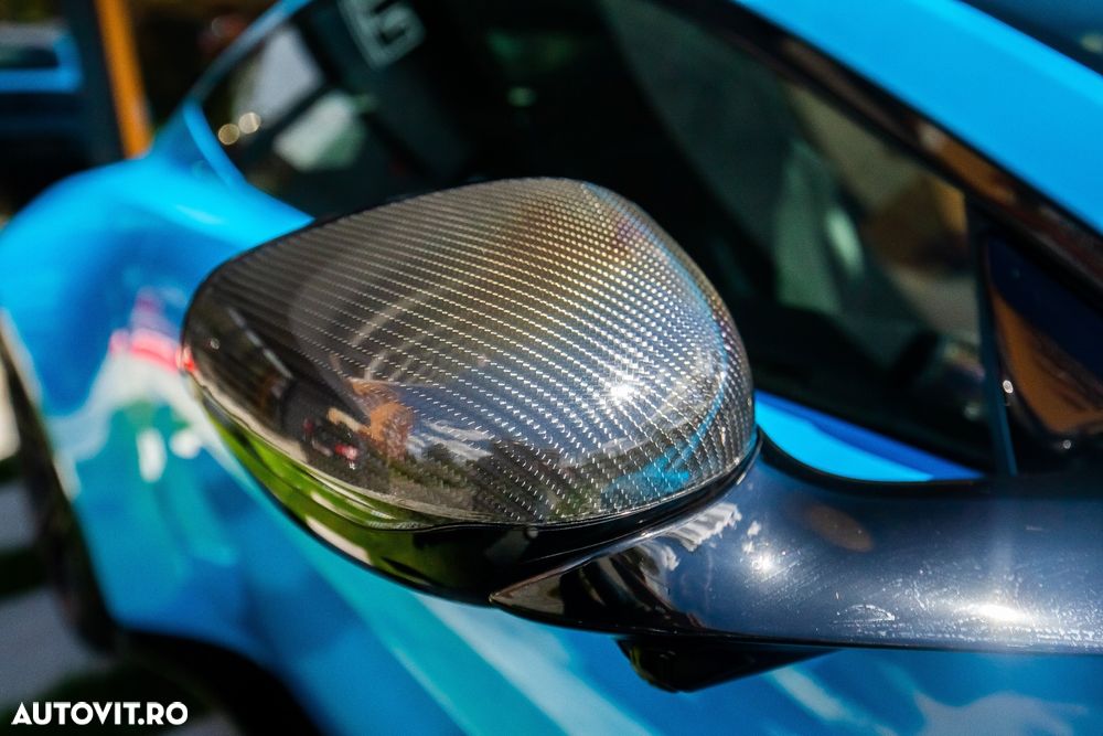 Aston Martin V8 Vantage Standard - 10