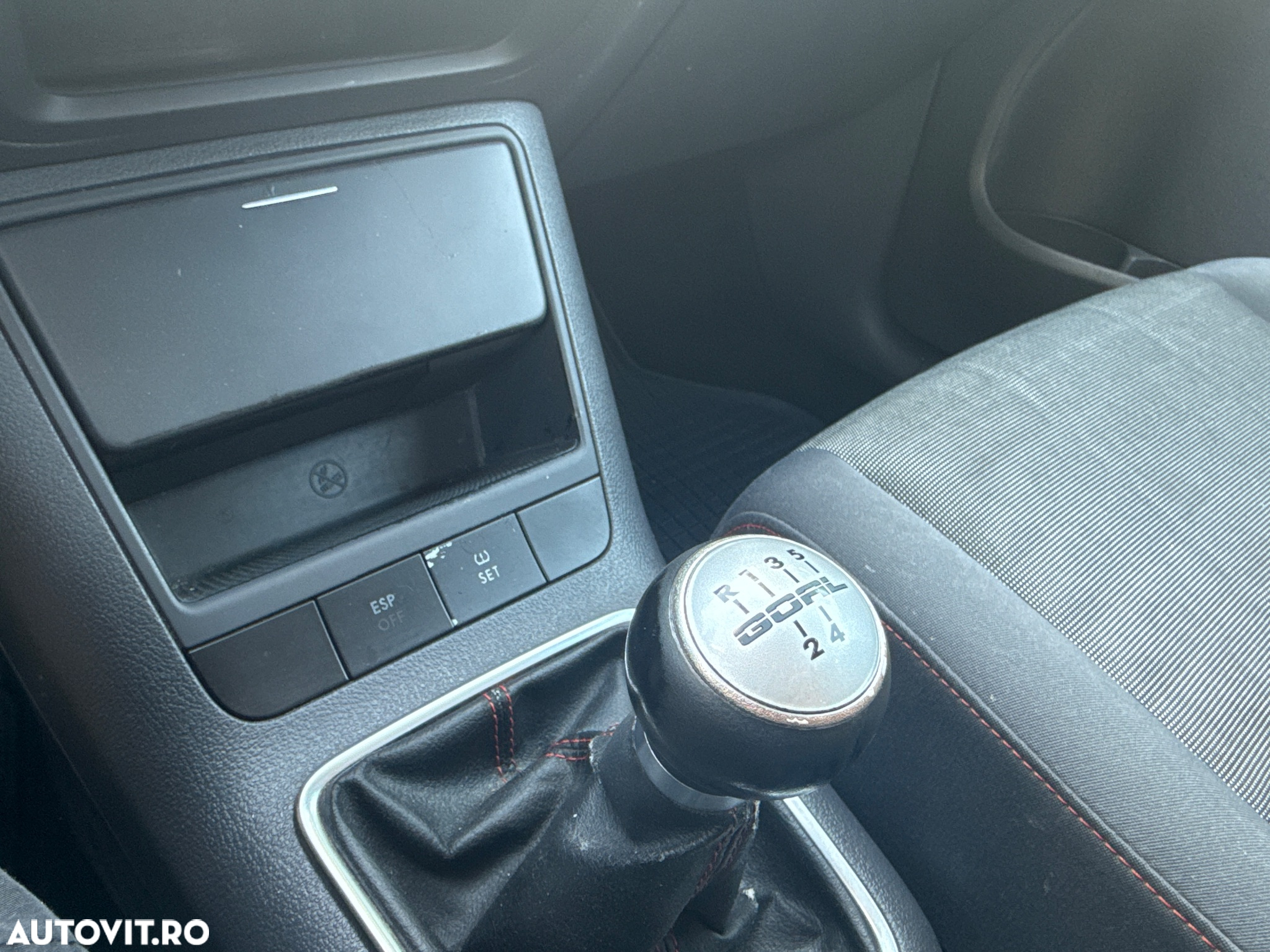 Volkswagen Golf Plus 1.9 TDI Sportline DPF - 18