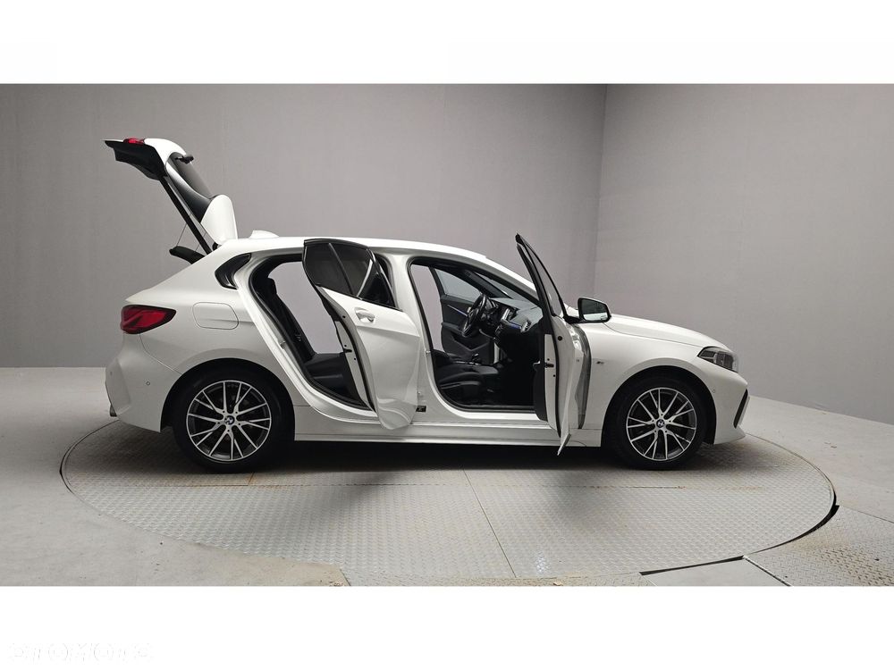 BMW Seria 1 118d M Sport - 13
