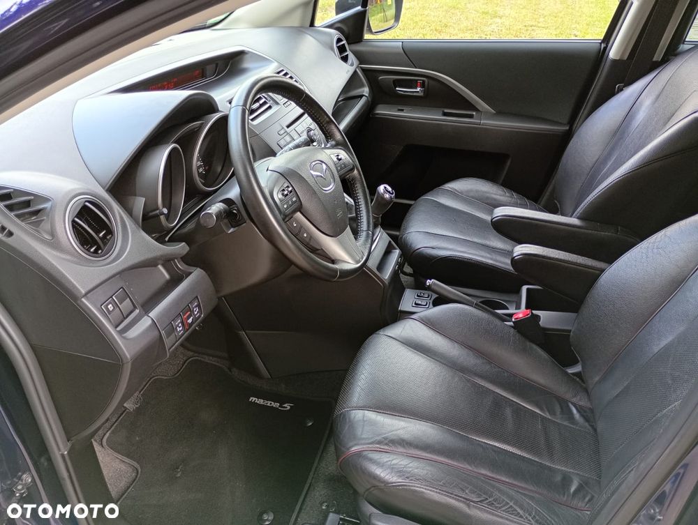 Mazda 5 - 13