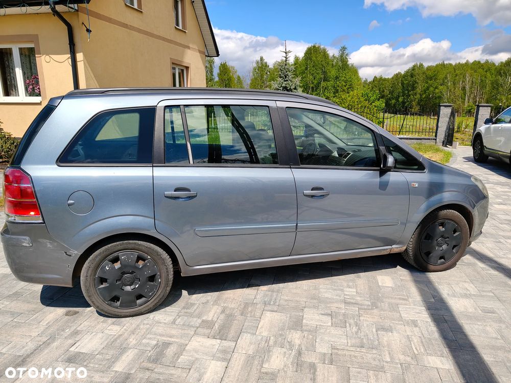 Opel Zafira 1.8 Elegance - 2