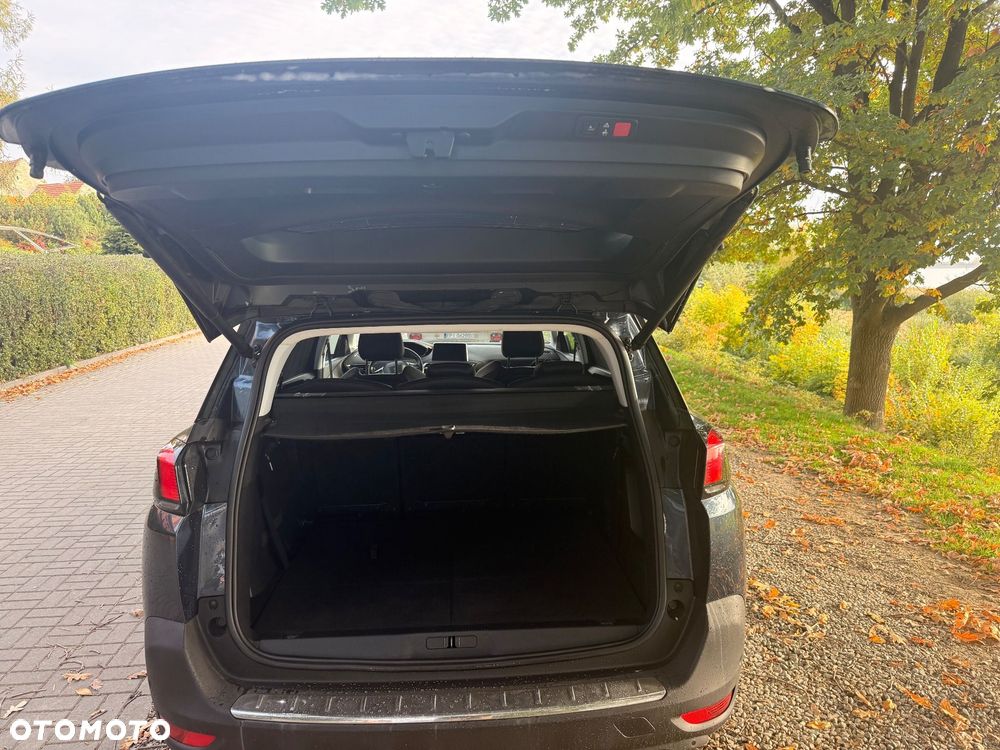 Peugeot 5008 - 13