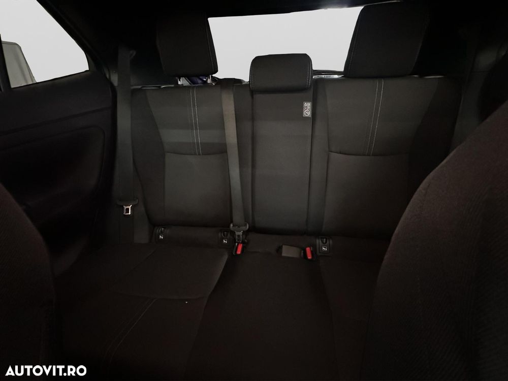 Toyota Yaris Cross 1.5 VVT-i HSD 116 4x2 HEV Dynamic - 22