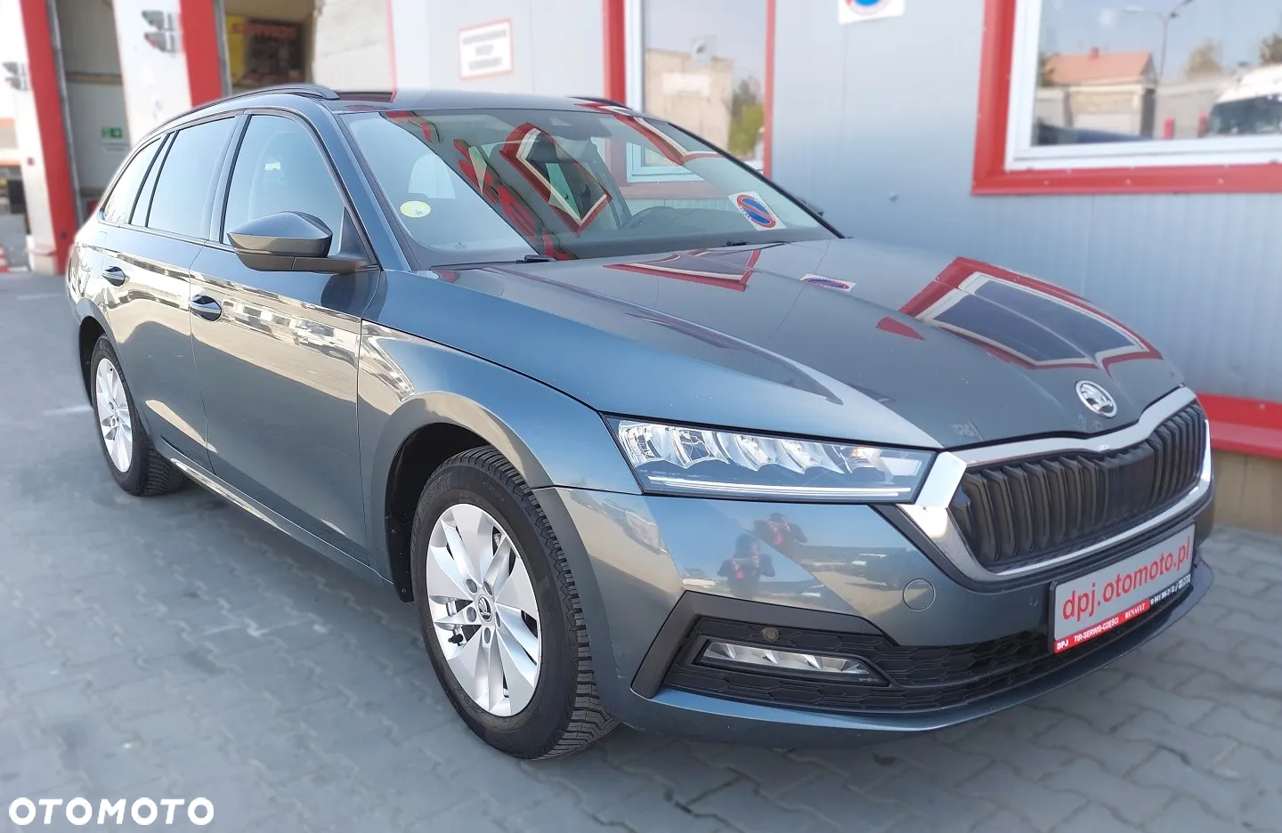 Skoda Octavia 2.0 TDI Business DSG - 8