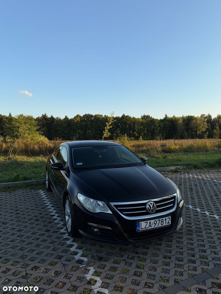 Volkswagen Passat - 15